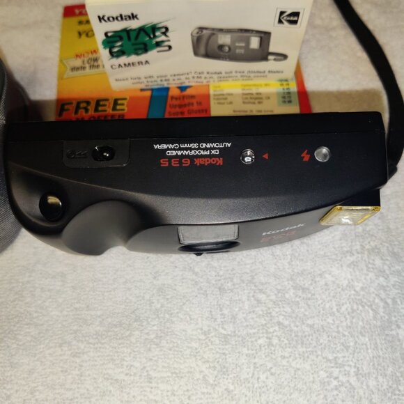Kodak Star 635 DX Wind 35MM Camera, with Manual and Case - Picture 5 of 16